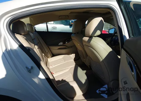 2012 Buick Lacrosse Touring Group z USA, uszkodzony, nr VIN 1G4GJ5G38CF181953